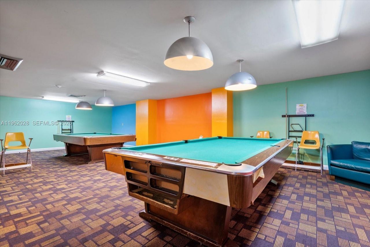 231 174th St , Unit 1706, Sunny Isles Beach, FL 33160 Photo