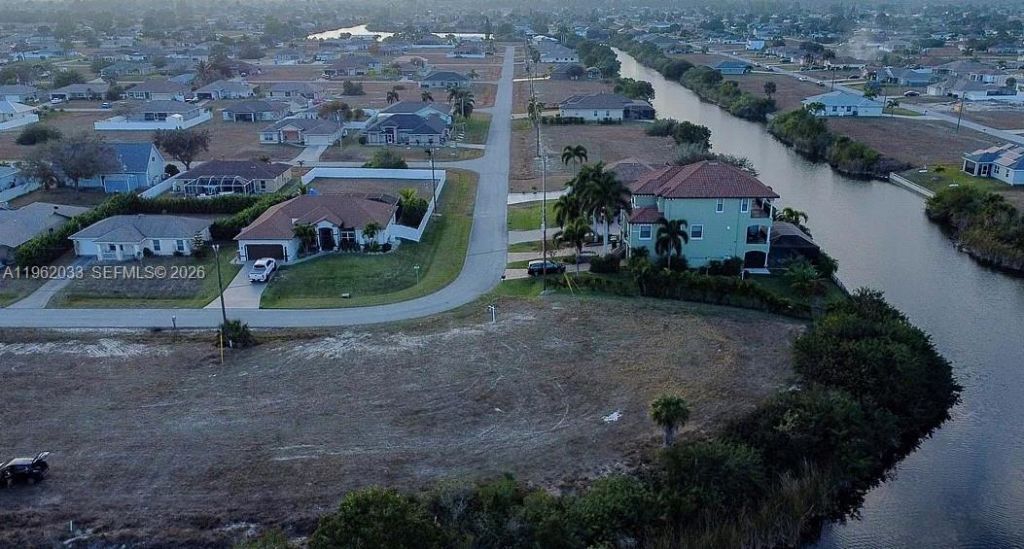 124 NE 18th St , Cape Coral, FL 33909 Photo