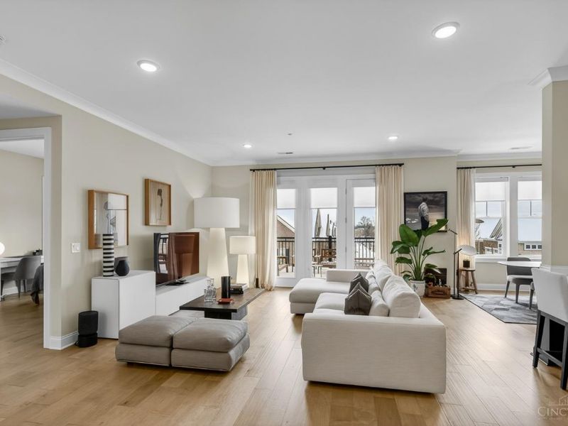 230 Vintage Club Drive, Unit 205, Montgomery, OH 45249 Photo 16