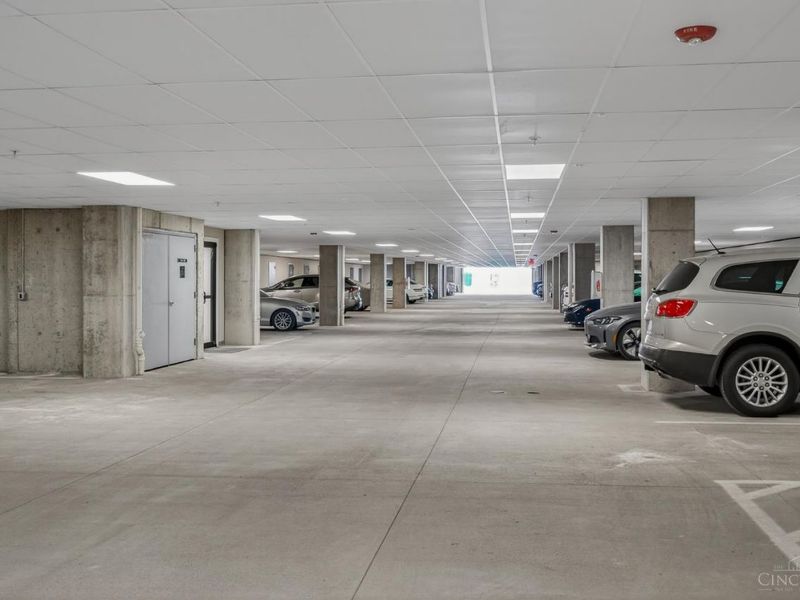 230 Vintage Club Drive, Unit 205, Montgomery, OH 45249 Photo 23