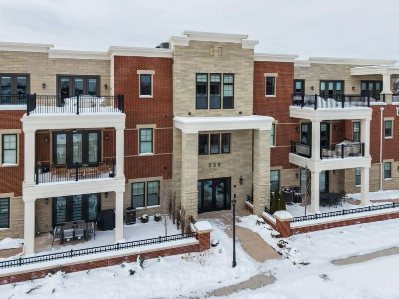 230 Vintage Club Drive, Unit 205, Montgomery, OH 45249 Photo 34