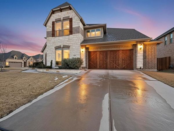 476 Wolf Creek Drive, Waxahachie, TX 75165
