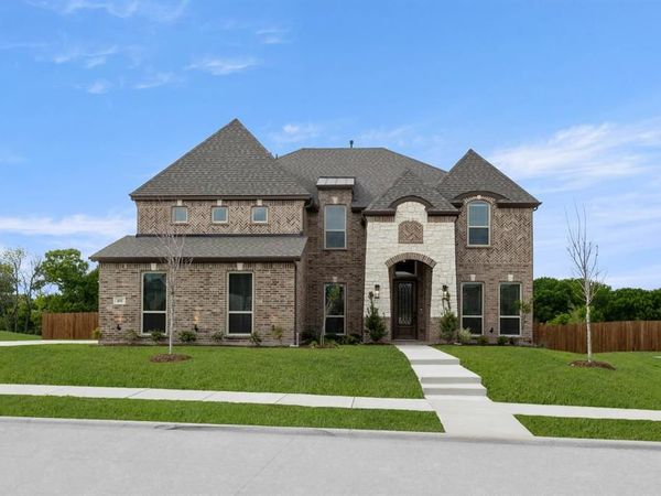 411 Hidden Lakes Drive, DeSoto, TX 75115