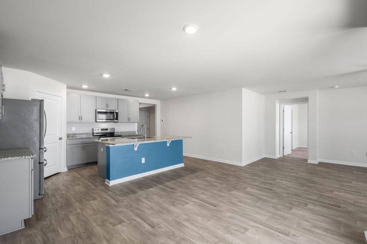 240 Country Grove Way Photo 12