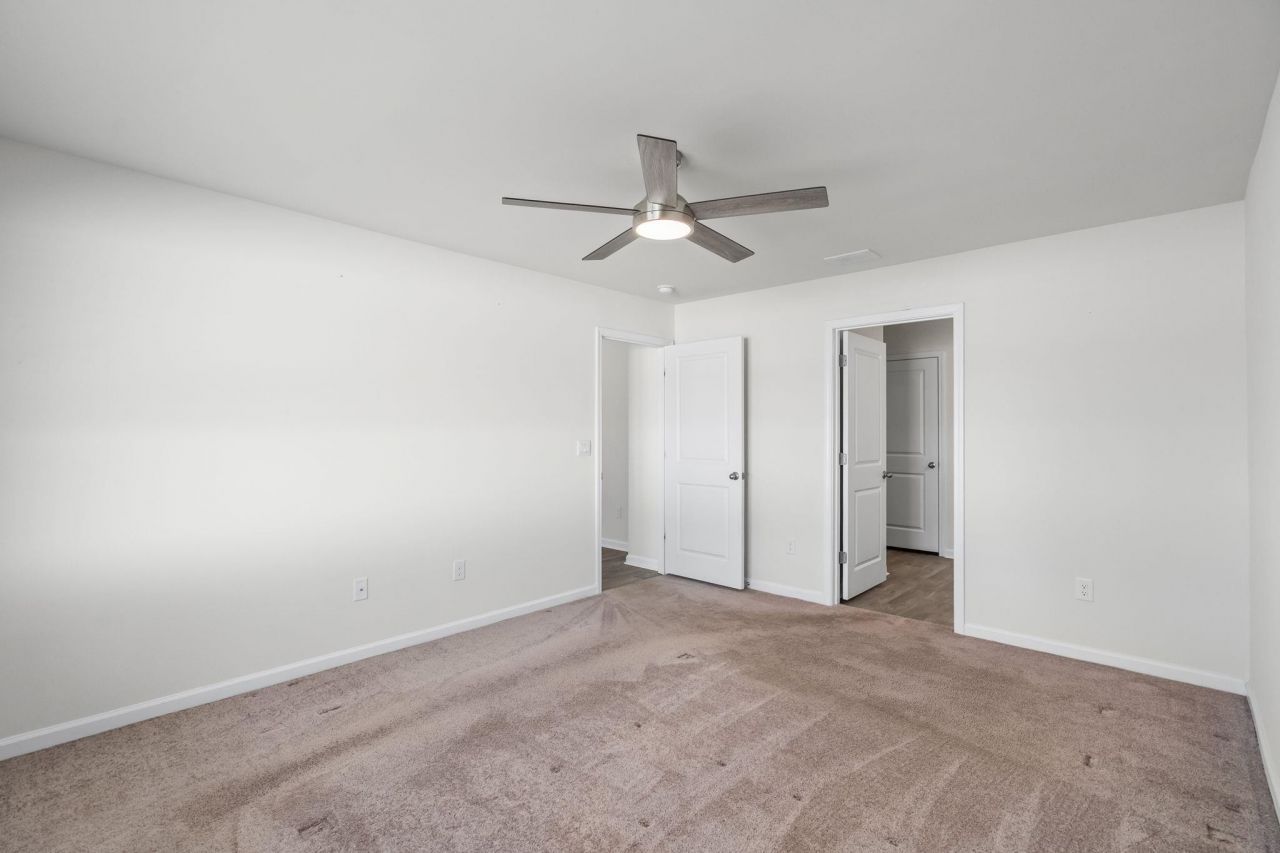 240 Country Grove Way Photo 21