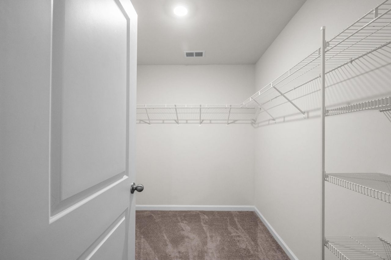 240 Country Grove Way Photo 24