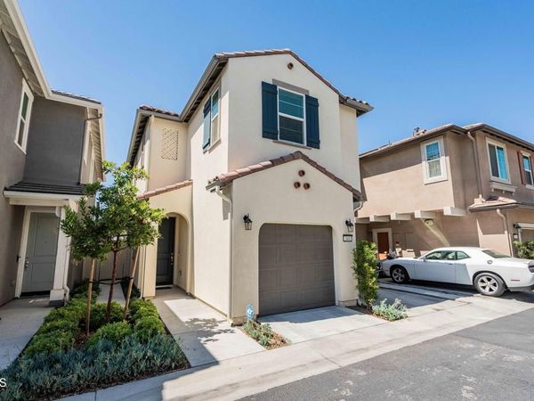 344 Campbell Court, Santa Paula, CA 93060