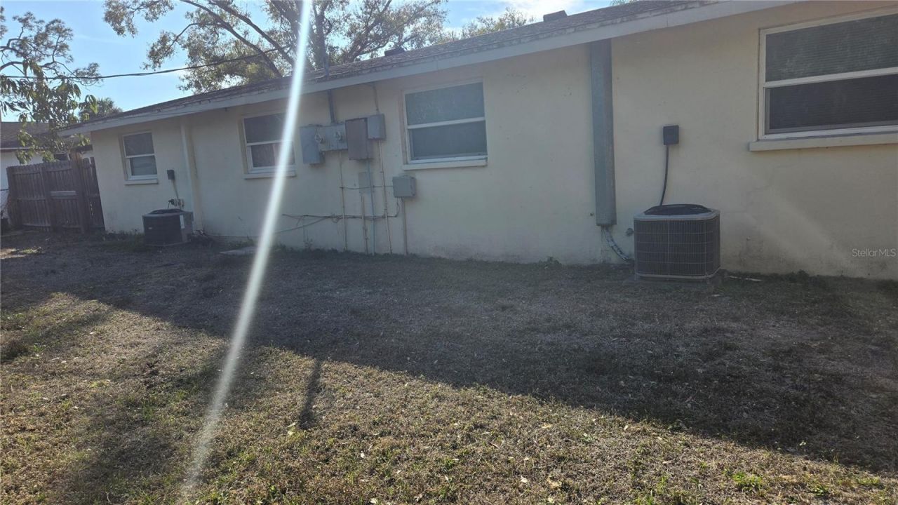5723 12th Street E, Bradenton, FL 34203 Photo