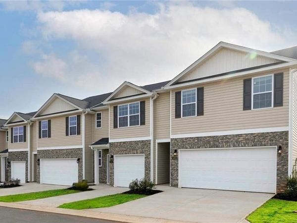 1114 Broholmer Lane , Greensboro, NC 27405