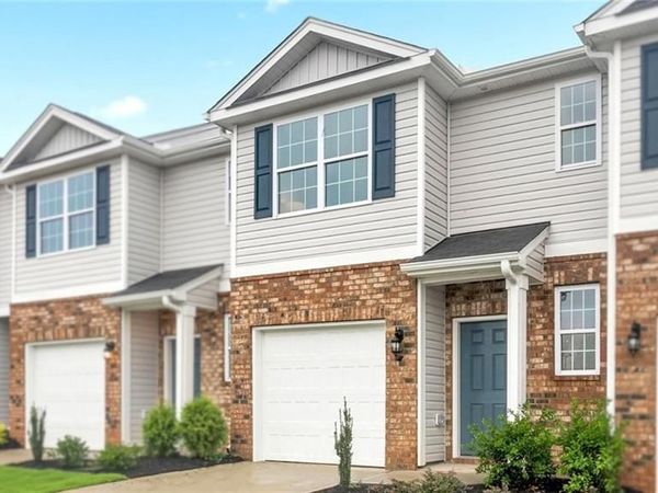 1110 Broholmer Lane, Greensboro, NC 27405