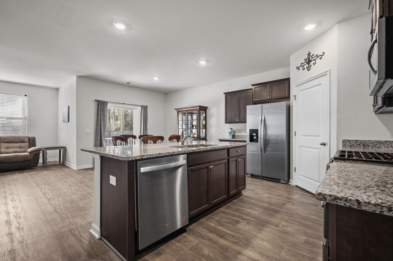 179 Lagoona Drive Photo 6