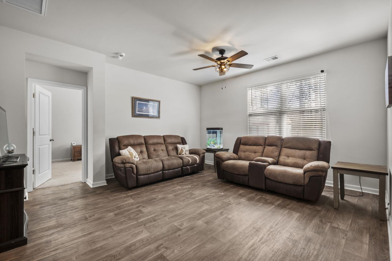 179 Lagoona Drive Photo 9