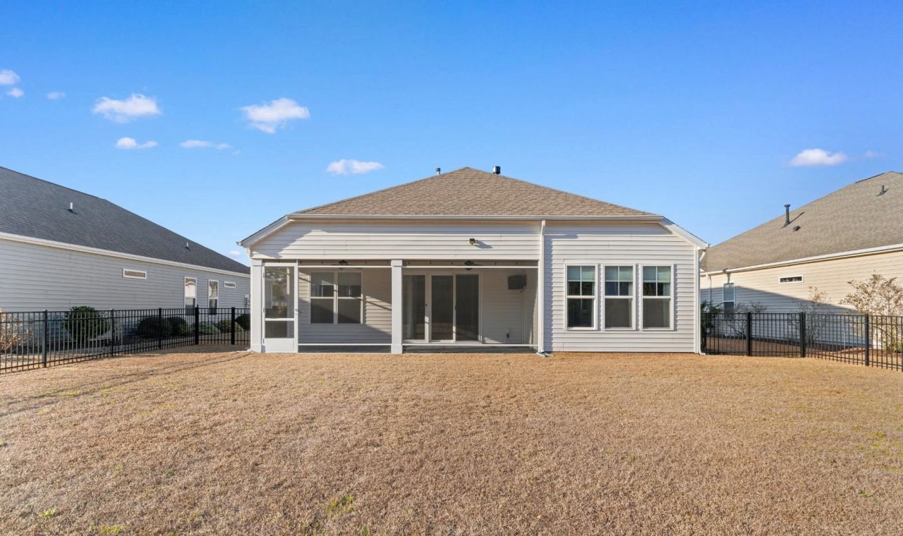 172 Viareggio Rd. Photo 27