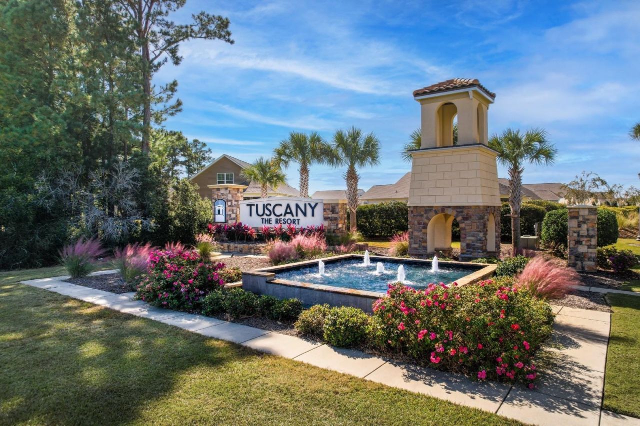 172 Viareggio Rd. Photo 33