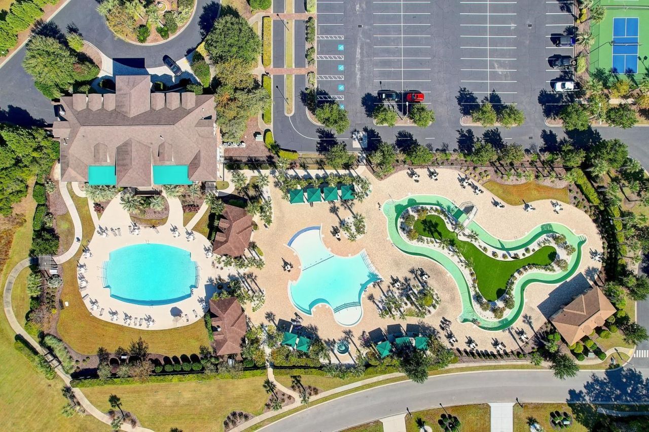 172 Viareggio Rd. Photo 38