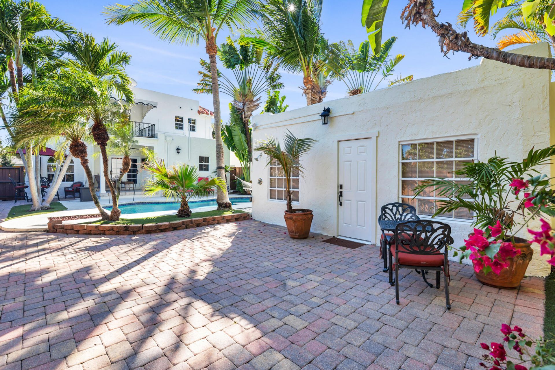 137 Edgewood Drive, West Palm Beach, FL 33405 Photo