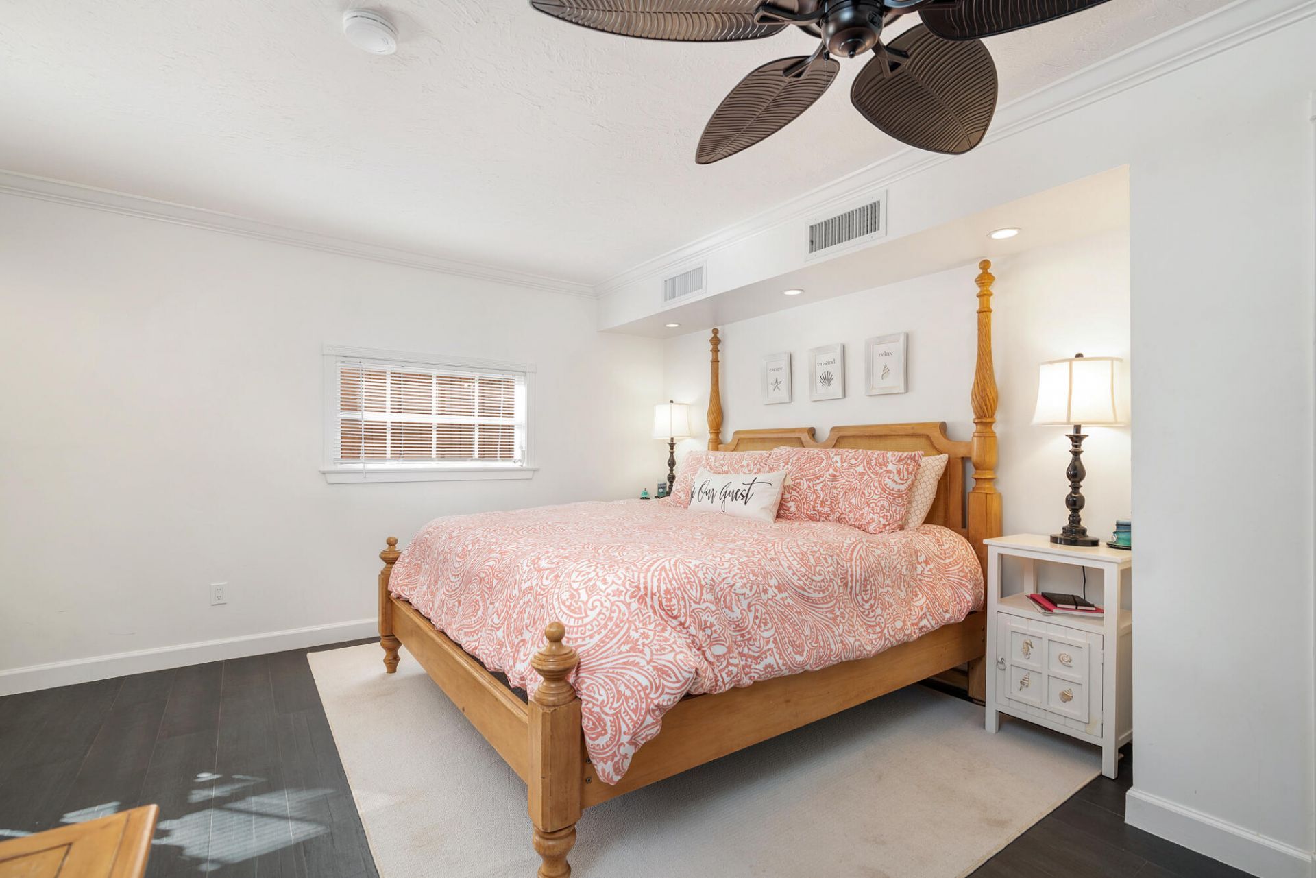 137 Edgewood Drive, West Palm Beach, FL 33405 Photo