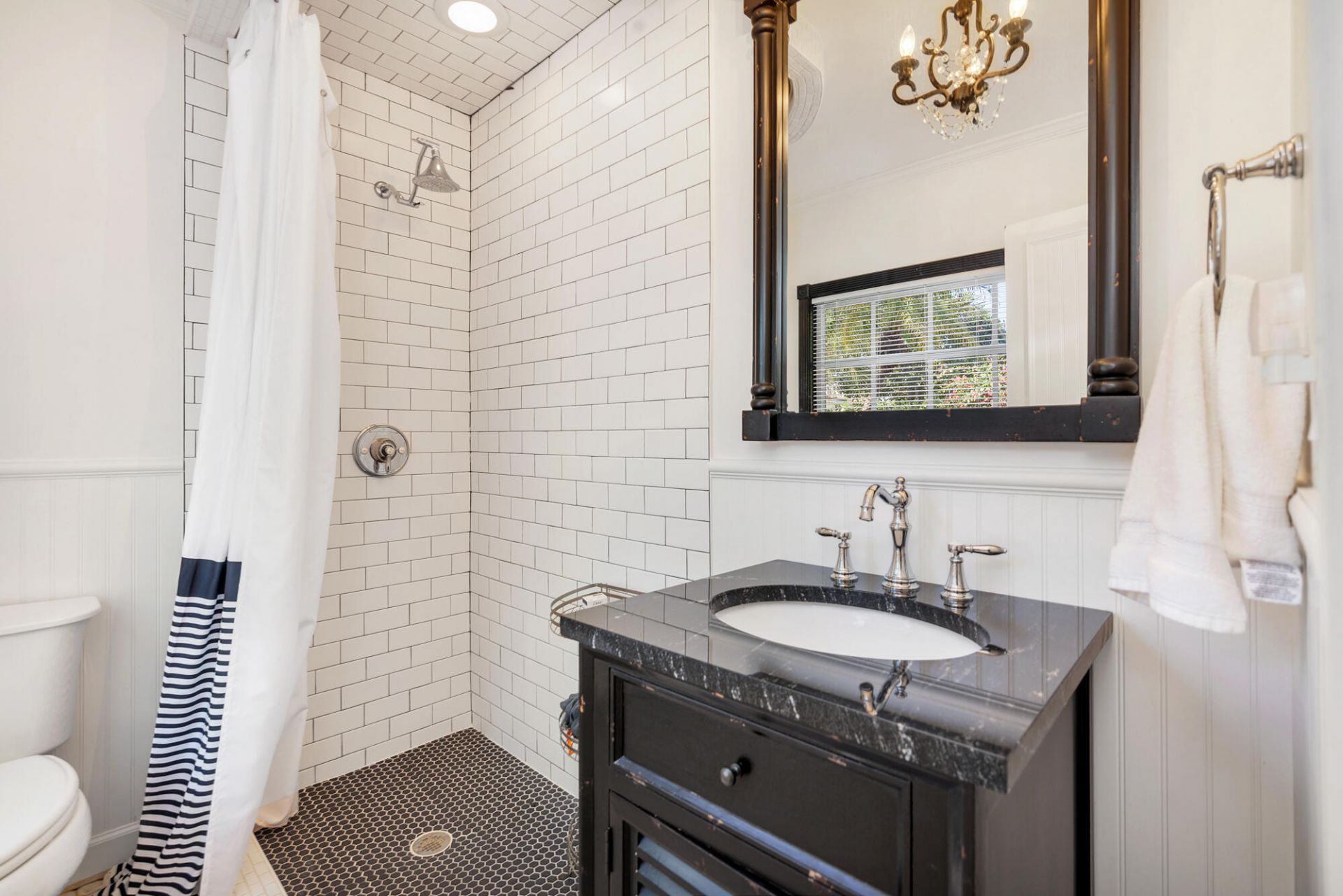 137 Edgewood Drive, West Palm Beach, FL 33405 Photo