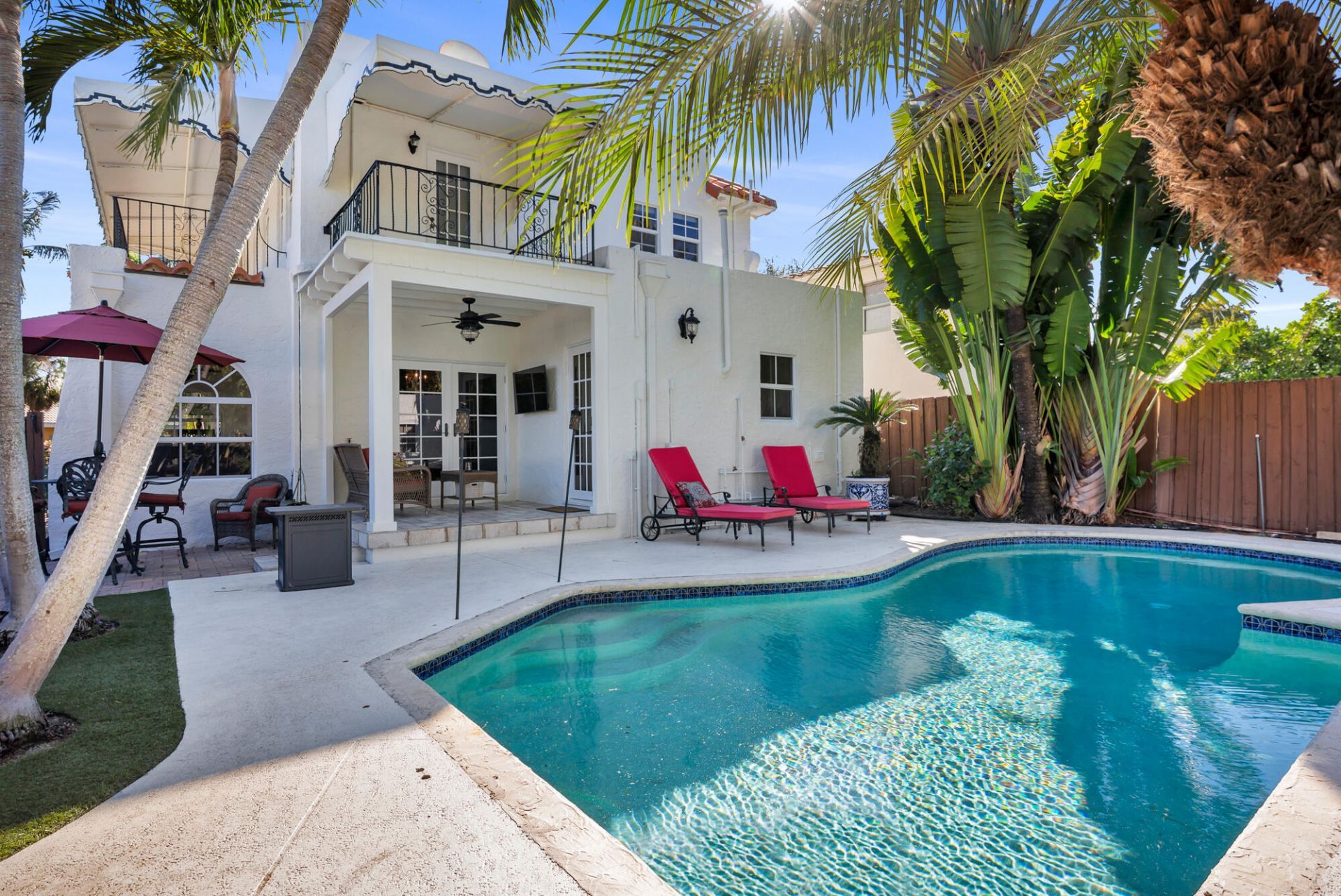 137 Edgewood Drive, West Palm Beach, FL 33405 Photo