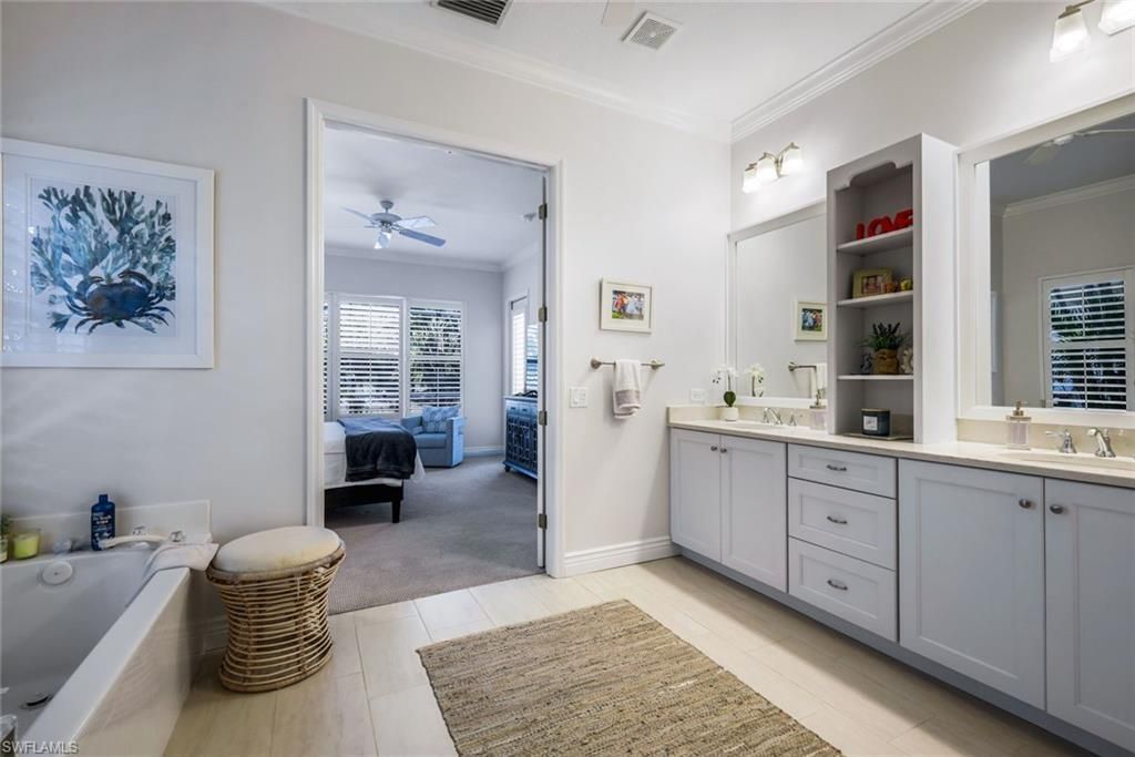 10009 St Moritz Dr , Miromar Lakes, FL 33913 Photo