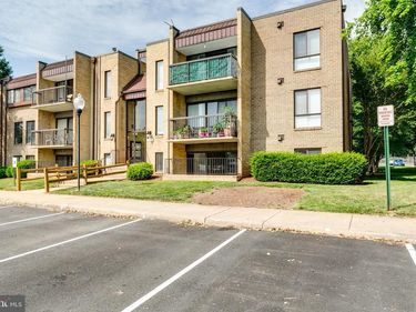 7598 GALES COURT, Unit 004, MANASSAS, VA 20109