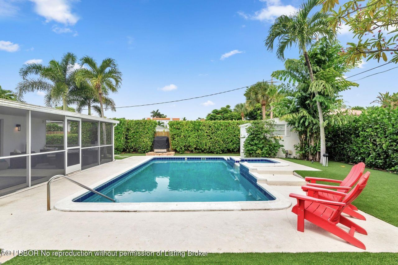 301 Edgewood Drive, West Palm Beach, FL 33405 Photo