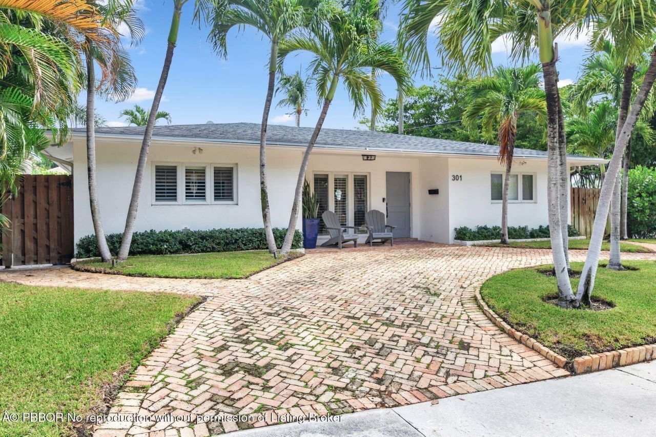 301 Edgewood Drive, West Palm Beach, FL 33405 Photo