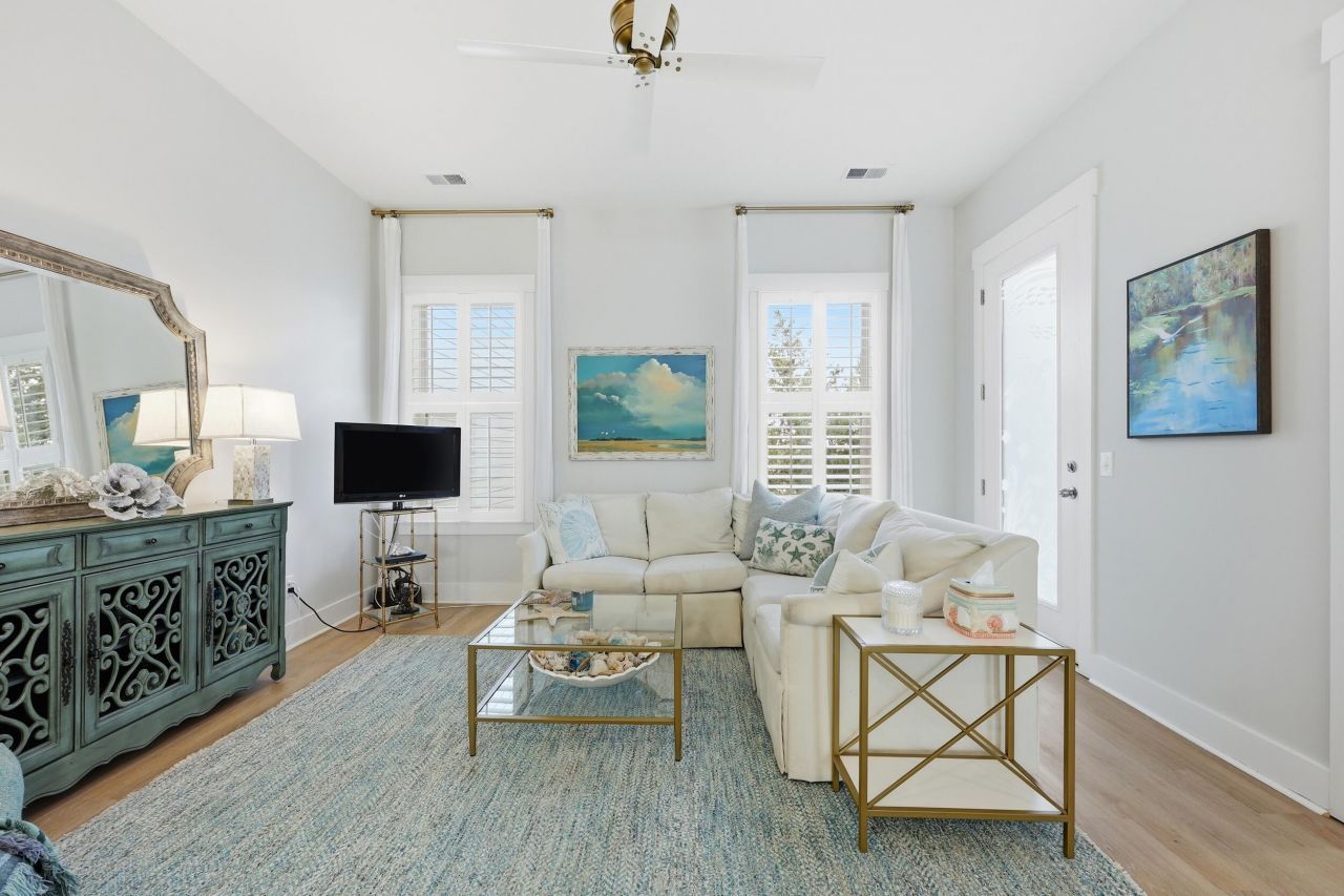 1110 Studdingsail Lane Photo 13