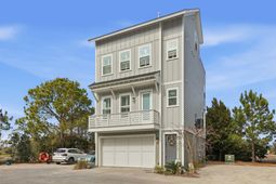 1110 Studdingsail Lane photo 4