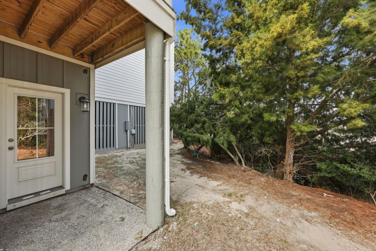 1110 Studdingsail Lane Photo 34