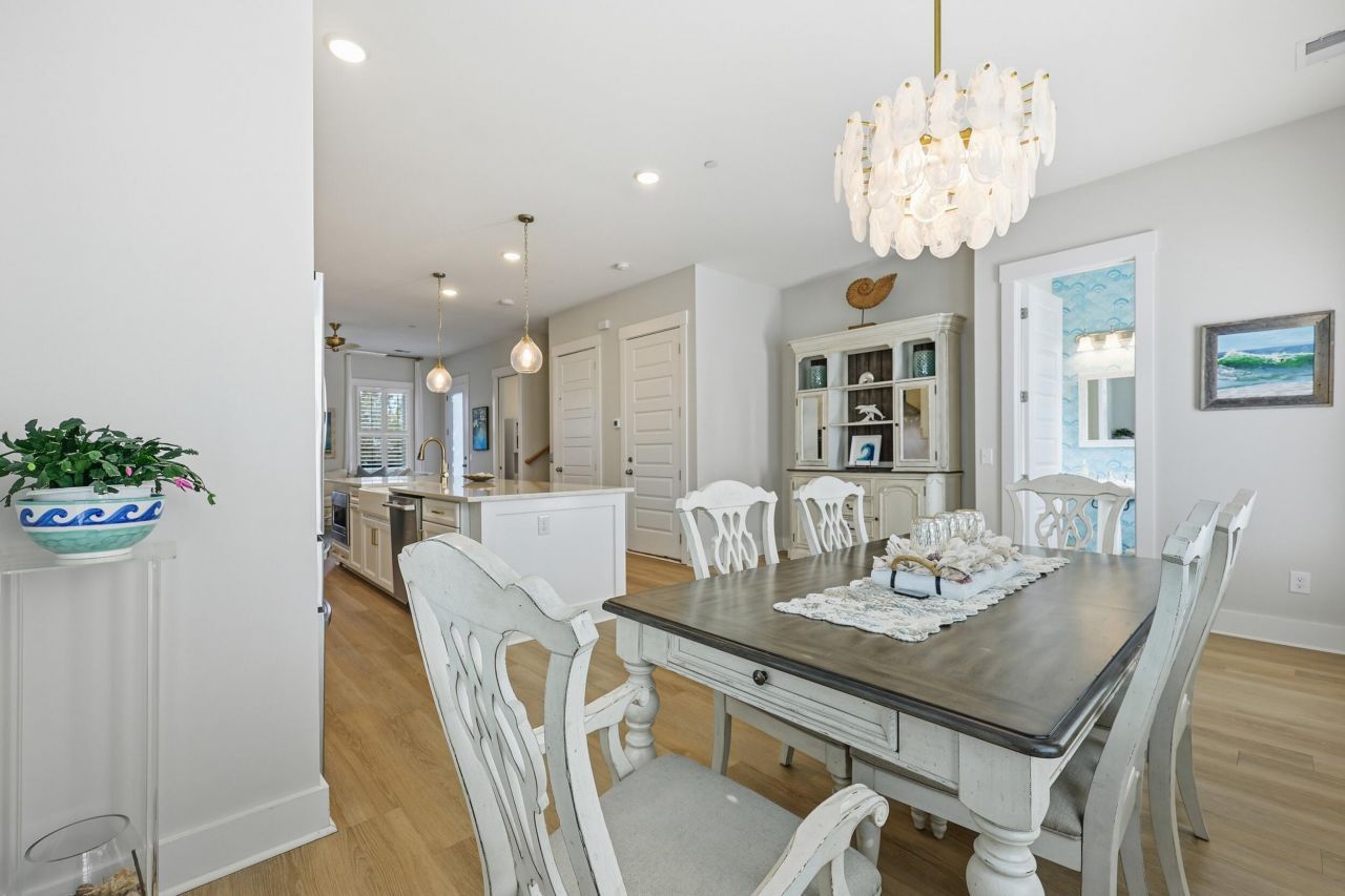 1110 Studdingsail Lane Photo 7