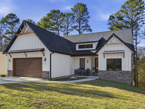 145 Nathan Drive, Hollister, MO 65672