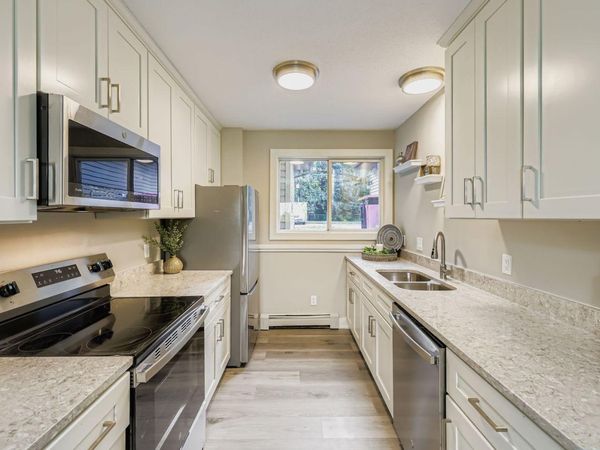 3388 Upper 149th Street W, Rosemount, MN 55068