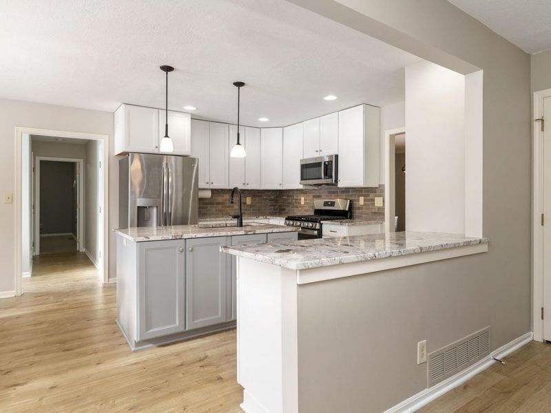 5839 Rothesay Court, Dublin, OH 43017 Photo 6