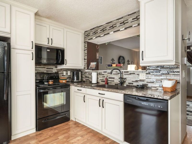 7712 Barkwood Drive, Unit 3B, Worthington, OH 43085 Photo 11