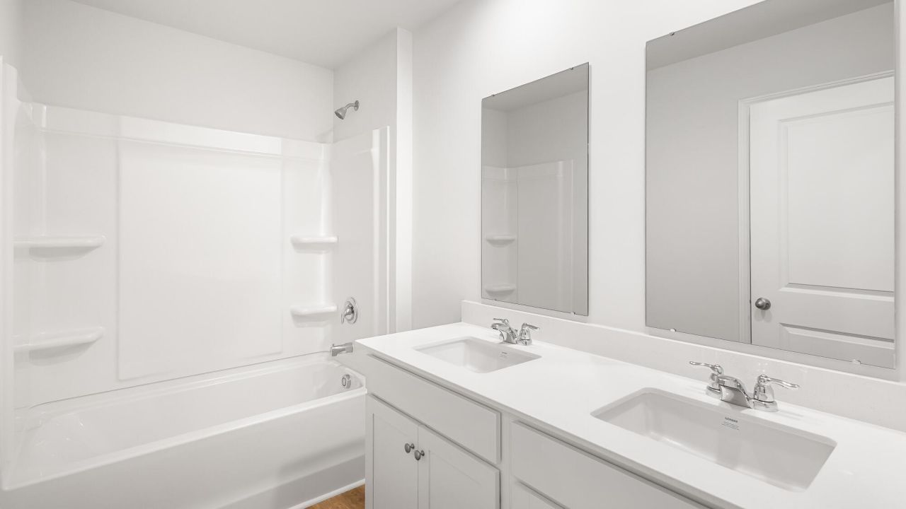 571 Lake Ridge Boulevard Photo 28