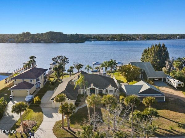 2660 Sunset Drive, New Smyrna Beach, FL 32169