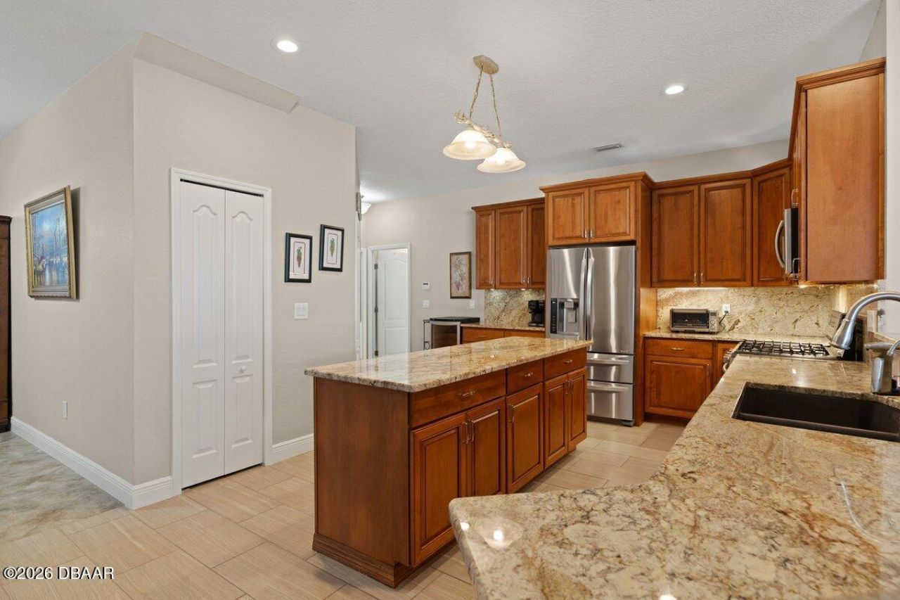 2660 Sunset Drive, New Smyrna Beach, FL 32169 Photo