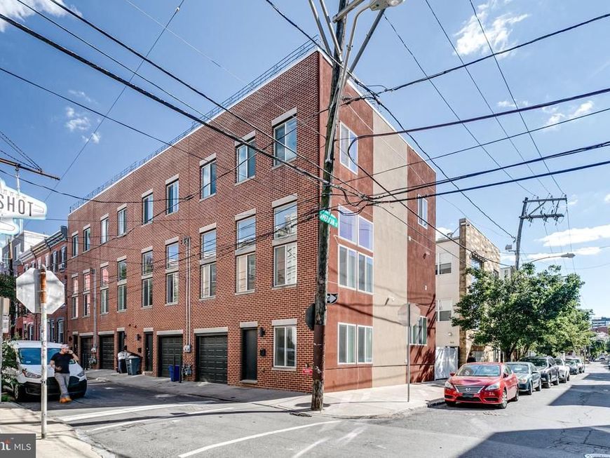 228 W George Street, Unit 218, Philadelphia, PA 19123 Main Photo