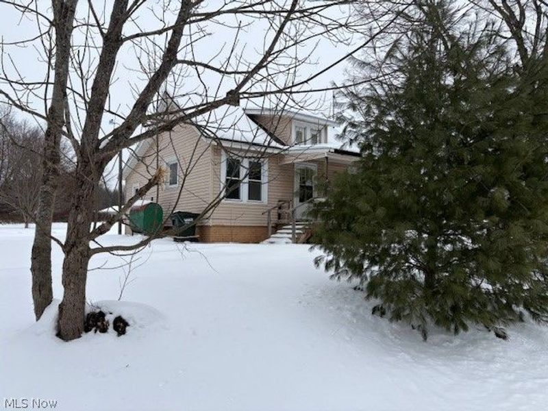 14065 Burden Road NE, Alliance, OH 44601 Photo 2