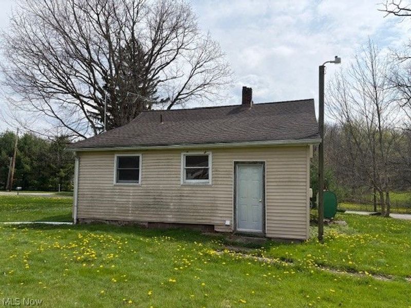 14065 Burden Road NE, Alliance, OH 44601 Photo 4