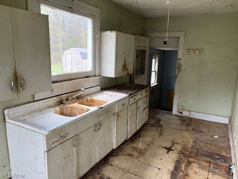 14065 Burden Road NE, Alliance, OH 44601 Photo 7