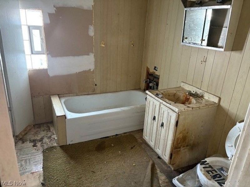 14065 Burden Road NE, Alliance, OH 44601 Photo 8