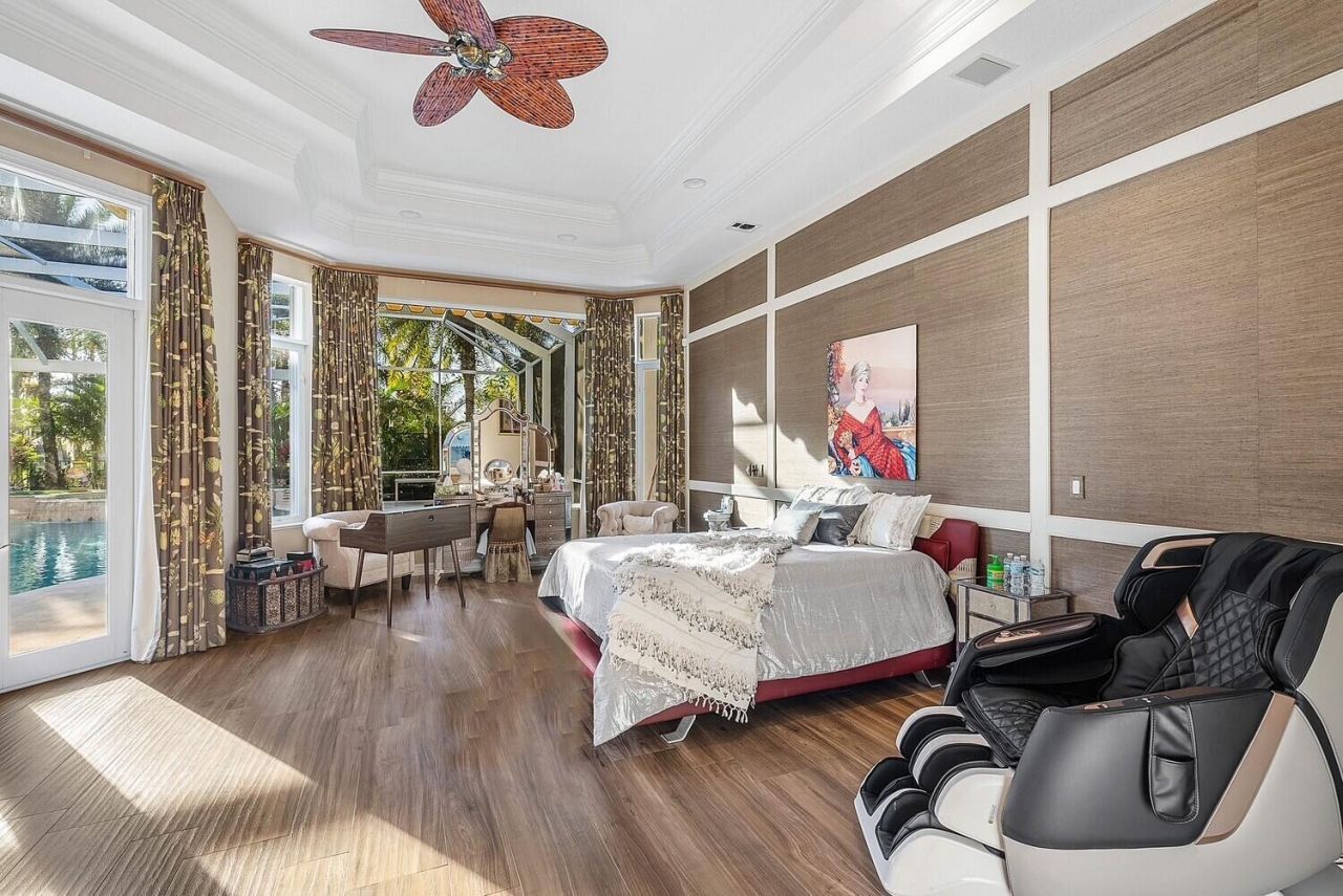 1811 Breakers West Court, West Palm Beach, FL 33411 Photo