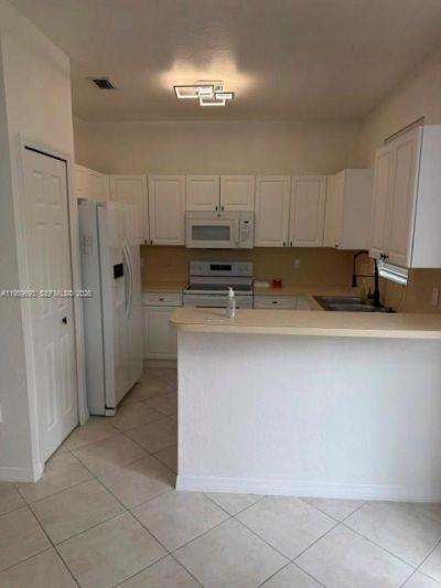 12471 SW 123rd St, Unit 12471, Miami, FL 33186 Photo