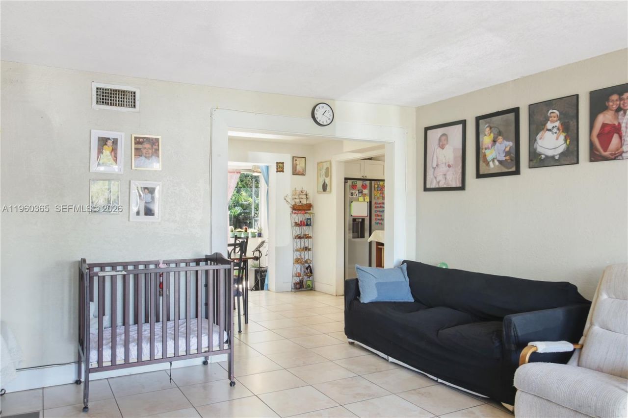 350 NW 119th St, Miami, FL 33168 Photo