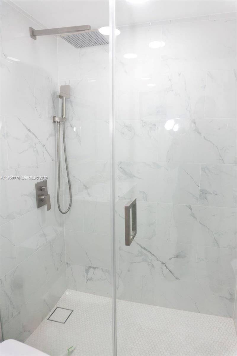 6190 W 19th Ave, Unit 201, Hialeah, FL 33012 Photo