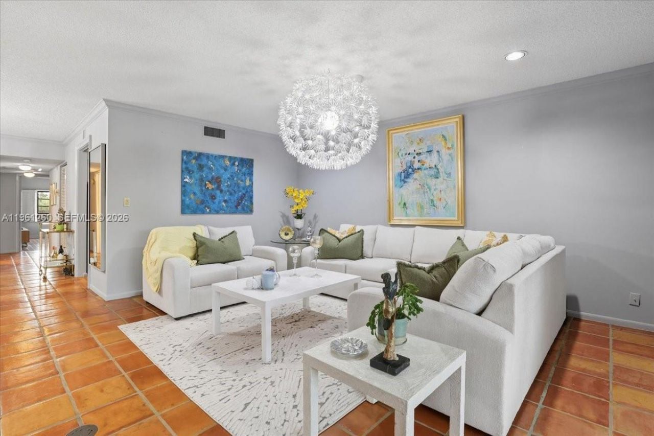 400 NW 127th Ave, Unit 13, Plantation, FL 33325 Photo