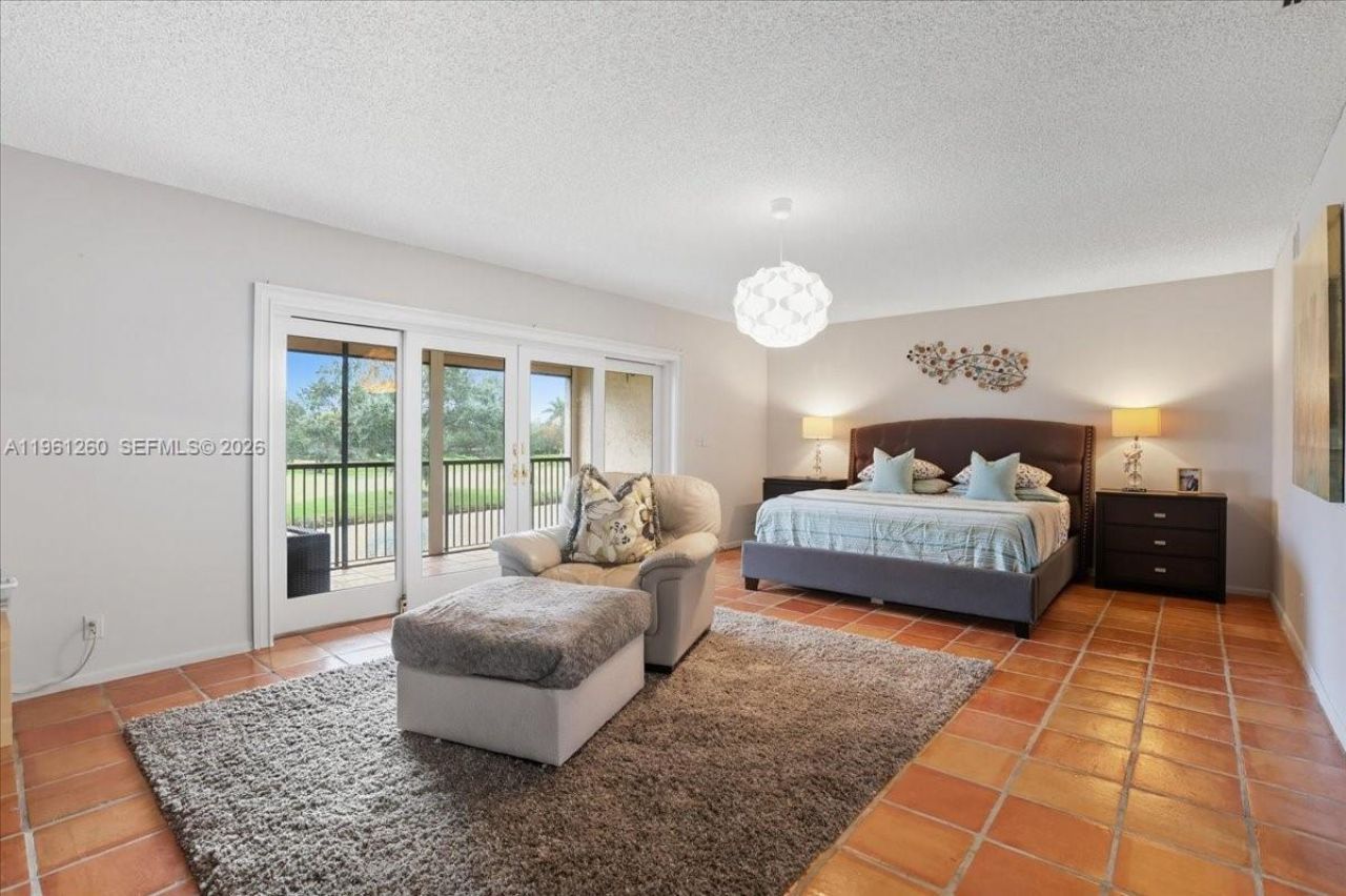 400 NW 127th Ave, Unit 13, Plantation, FL 33325 Photo