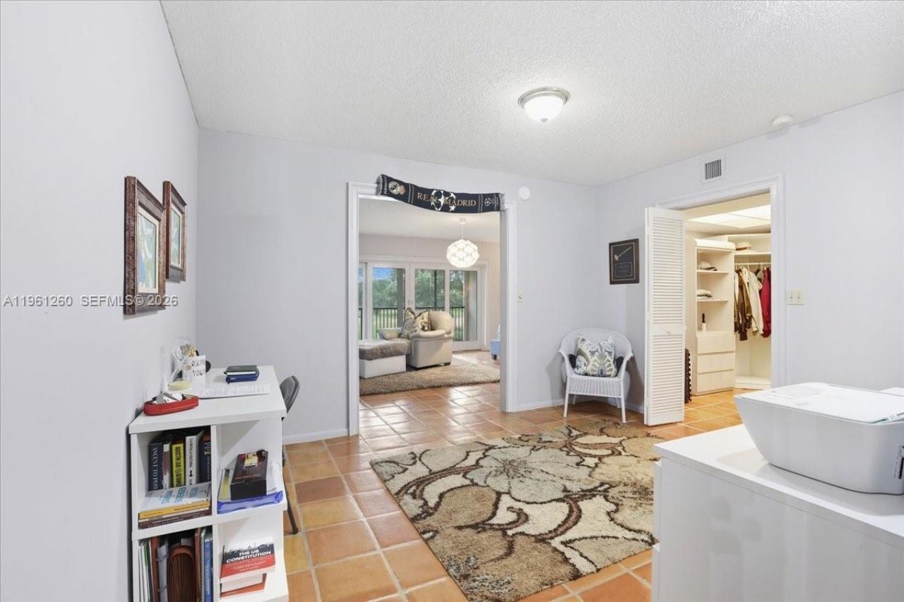 400 NW 127th Ave, Unit 13, Plantation, FL 33325 Photo